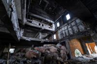 “ロシア村”って知ってる？映画『ヒグマ!!』が撮影されたテーマパーク跡地に廃墟写真家と共に潜入してきた…！（MOVIE WALKER PRESS） - Yahoo!ニュース