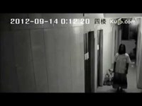 【衝撃映像】監視カメラにハッキリと映った幽霊まとめ