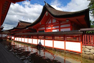 厳島神社