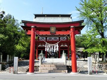 飯野八幡宮