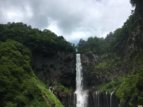 華厳の滝の写真