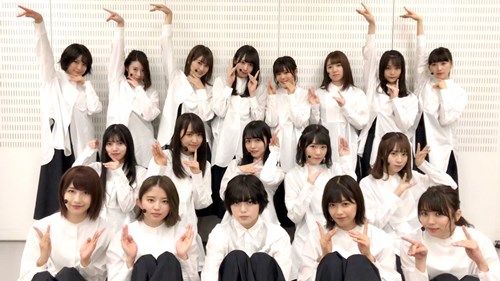 欅坂46 長濱ねるの指が変・・・の画像