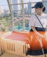 葵わかなが観覧車で撮った写真に…の画像