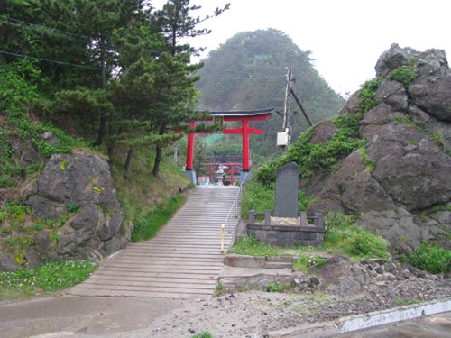 白山島（白山神社）