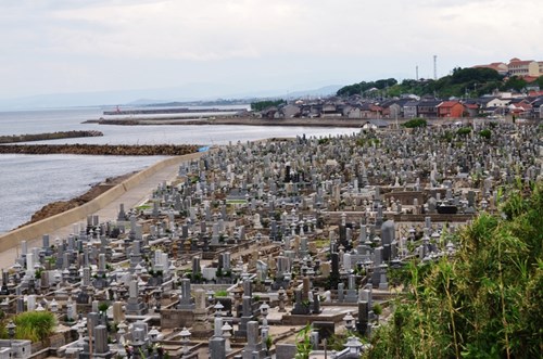 花見潟墓地の写真