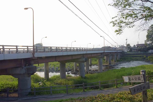 東秋川橋