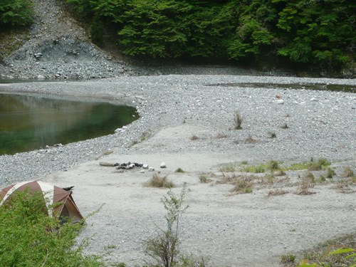 玄倉川