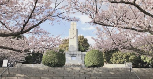 【福岡県】足立山メモリアルクロスと首なし地蔵の画像