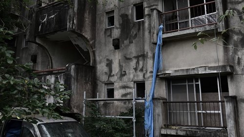 【福島県】赤い部屋の画像