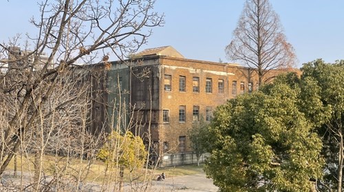 【広島県】広島大学旧理学部1号館の画像