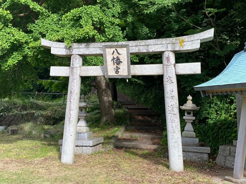 新潟県村上市 海沿いの神社