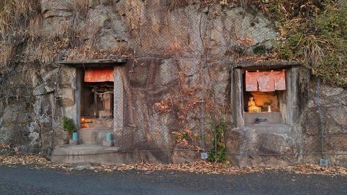 岡山県笠岡市の心霊スポット「お清明神と供養地蔵」