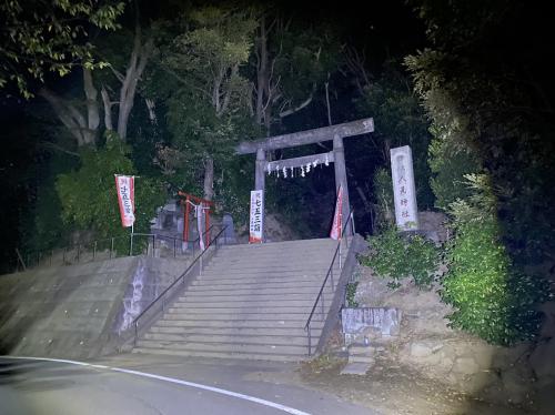 人見神社