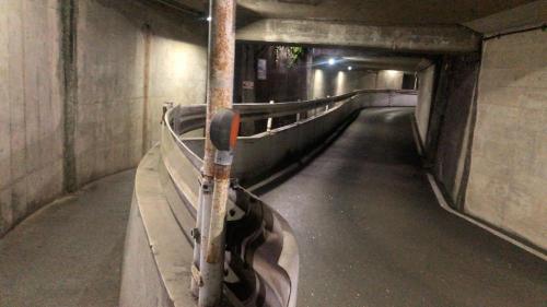 西新井駅の地下道（西新井トンネル）の画像