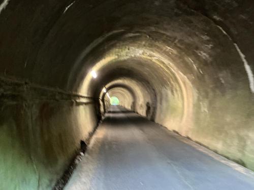 撥雲洞トンネル