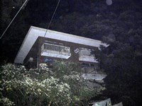 【島根県】枕木山廃ラブホテル（ホテルシャモニー）