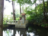 兵庫県西宮市の心霊スポット「弁天池の牛女」