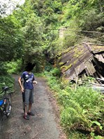 和歌山県紀の川市の心霊スポット「倉谷温泉」