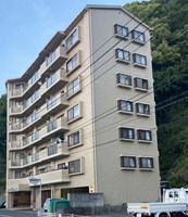 広島県坂町の心霊スポット「幽霊マンション」