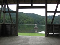 鳥取県大山町の心霊スポット「赤松の池」