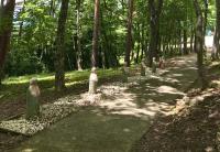 雫石・慰霊の森