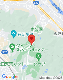 【太田市】県道322号に架かるゴルフ場の歩道橋の画像