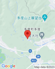 【三重県】多度天然プールの奥にある橋 と プールまでの途中にある宗教的建物 木造の画像
