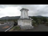 八丈島で散策中、偶然見つけた味わい深い廃墟ホテル